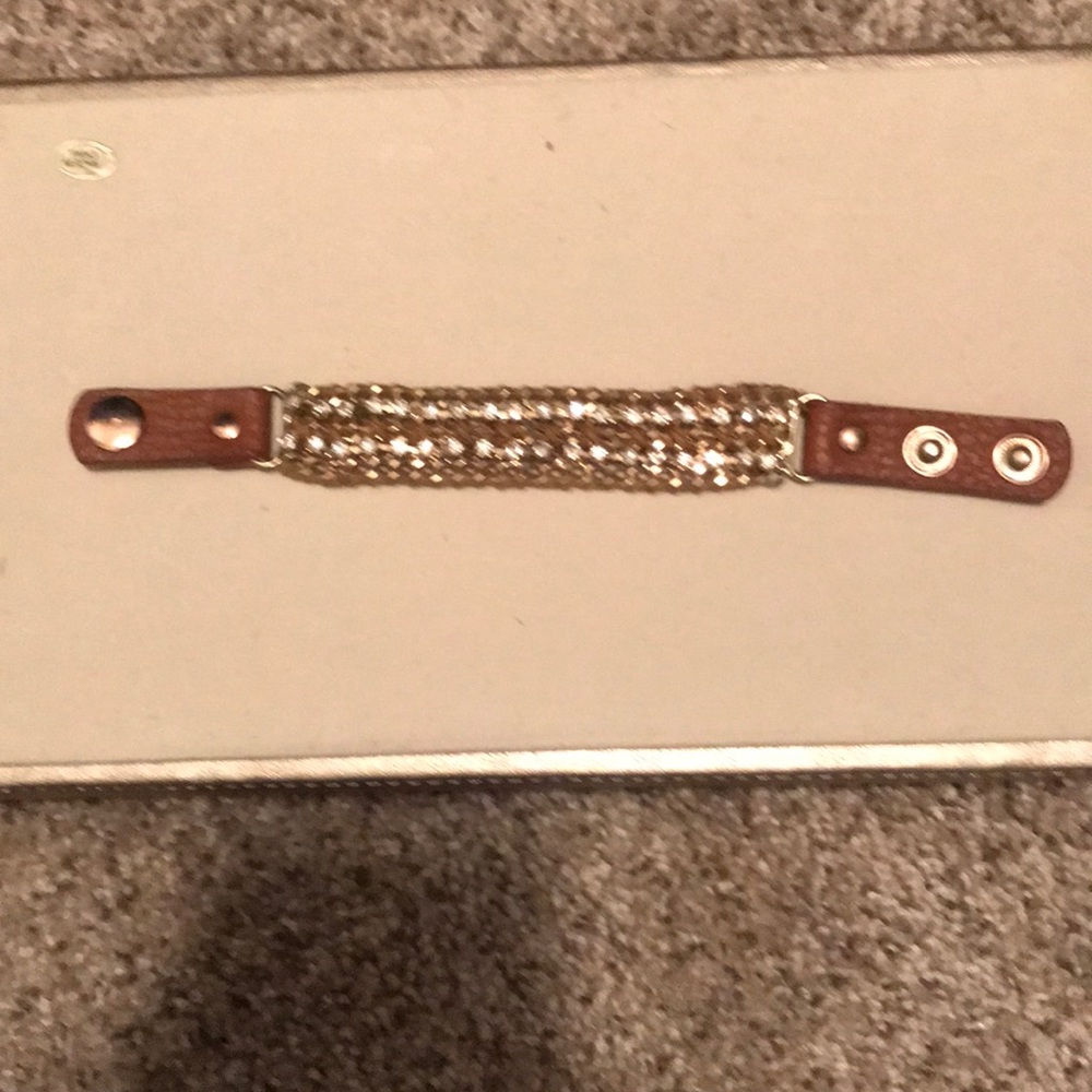 Bracelet